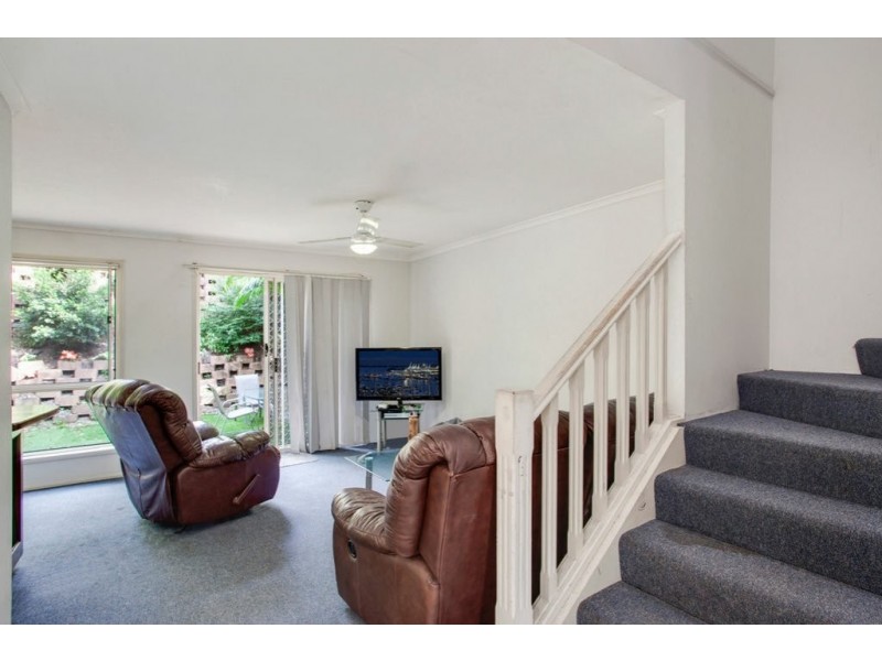 80/102-104 Alexander Drive, Highland Park QLD 4211