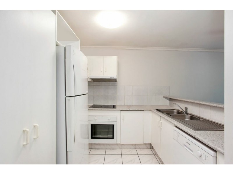 80/102-104 Alexander Drive, Highland Park QLD 4211