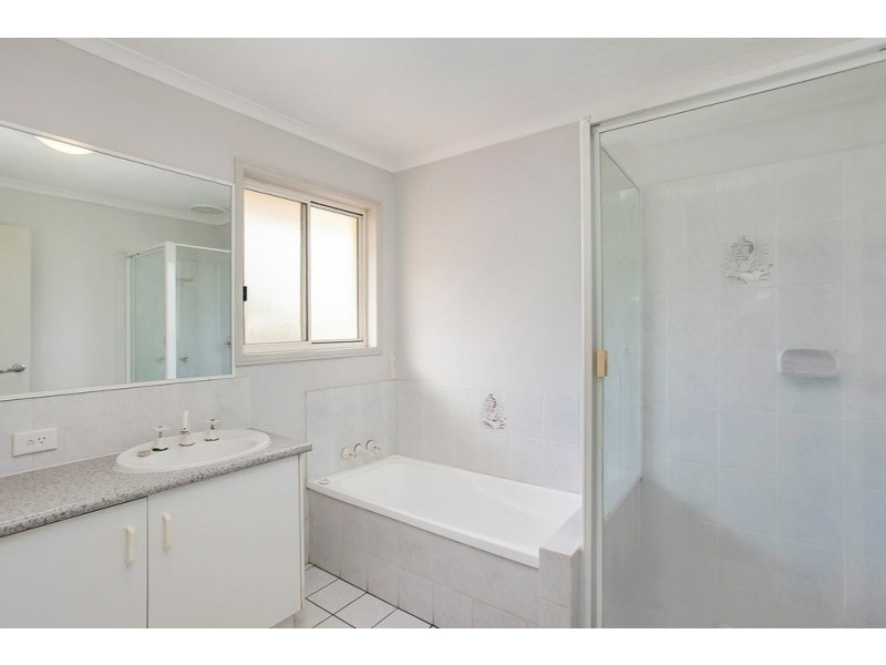 80/102-104 Alexander Drive, Highland Park QLD 4211