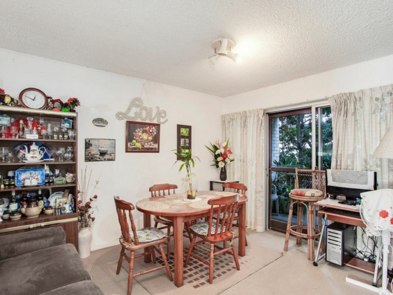 6/28 Marine Parade, Southport QLD 4215