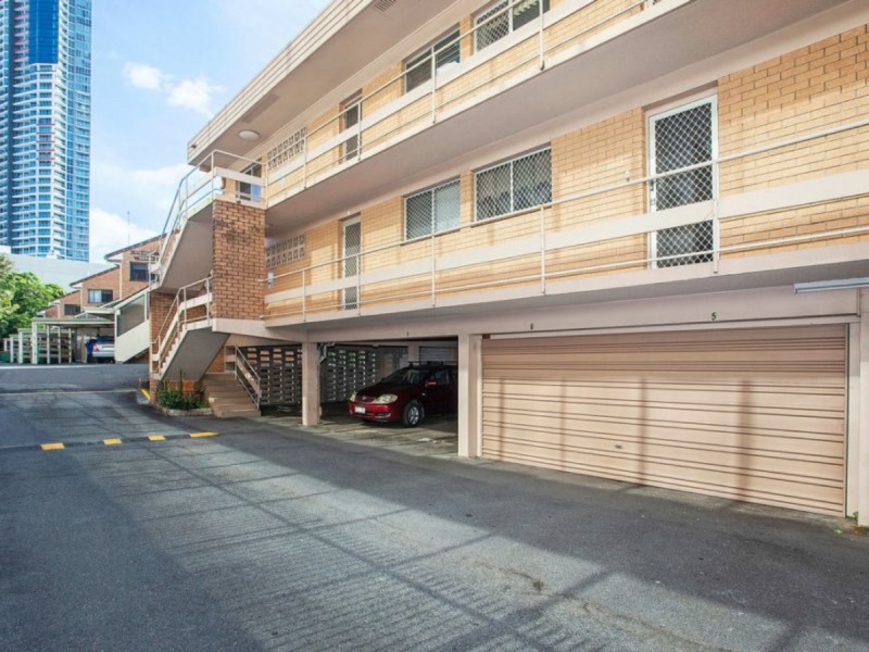 6/28 Marine Parade, Southport QLD 4215