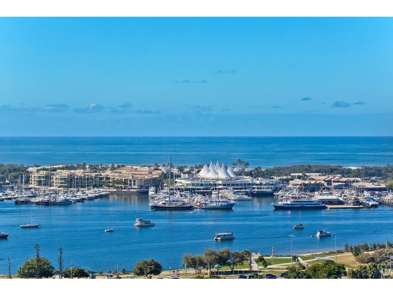 6/28 Marine Parade, Southport QLD 4215