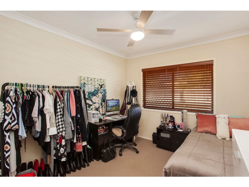 2 Islander Court, Burleigh Waters QLD 4220