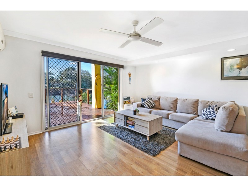 118/215 Cottesloe Drive, Mermaid Waters QLD 4218