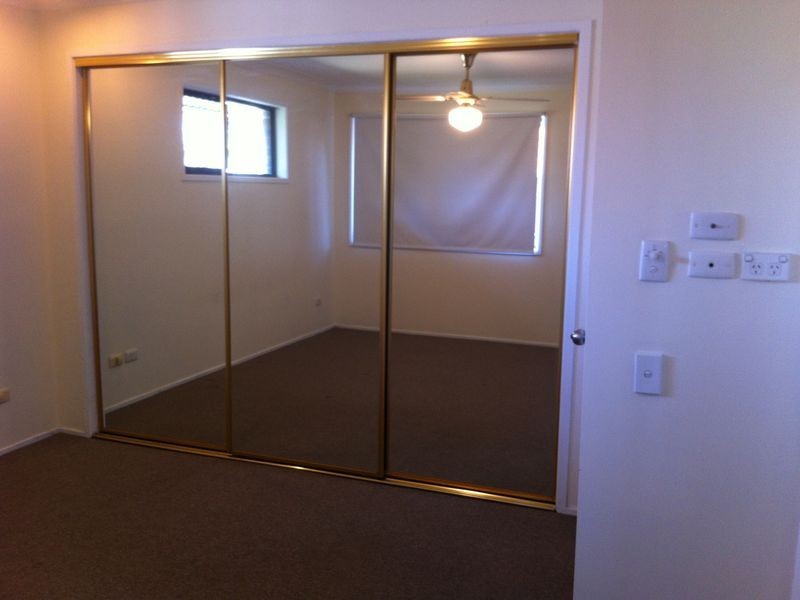 24 Grebe Place, Burleigh Waters QLD 4220