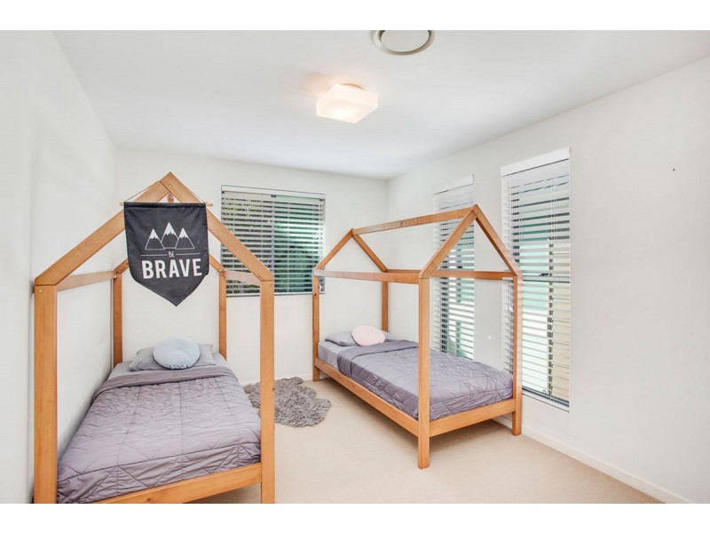 701 North Hill Drive, Robina QLD 4226