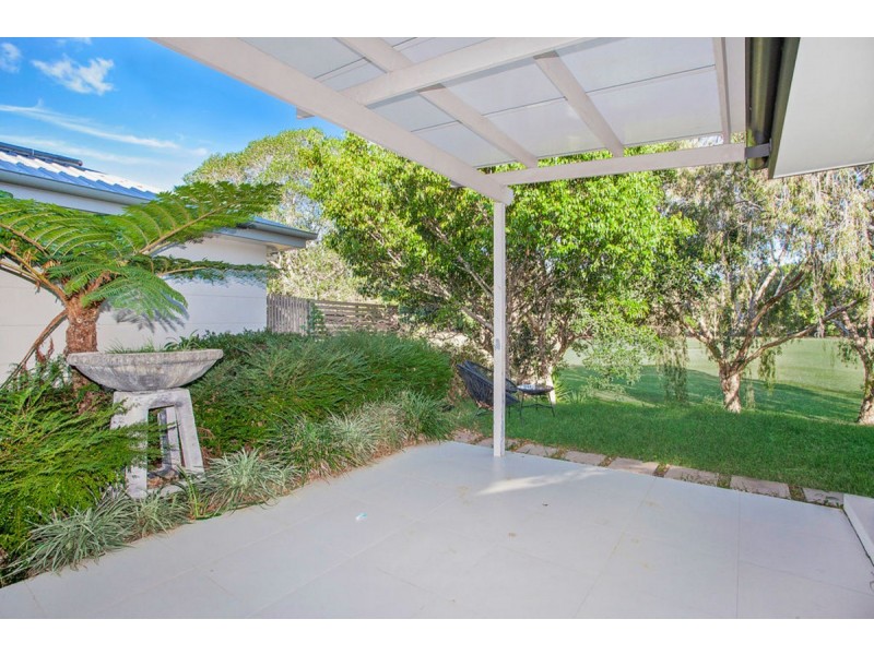 701 North Hill Drive, Robina QLD 4226