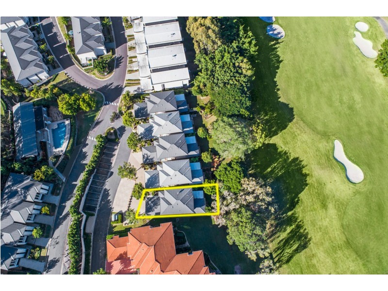701 North Hill Drive, Robina QLD 4226