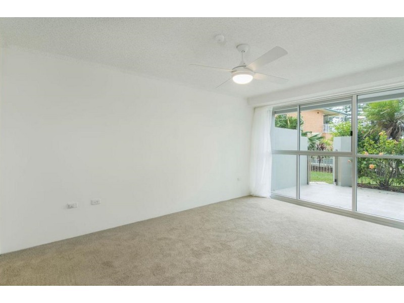 3/202 The Esplanade, Burleigh Heads QLD 4220