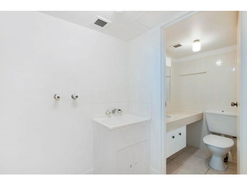 3/202 The Esplanade, Burleigh Heads QLD 4220