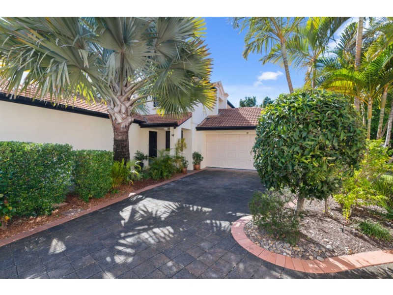 16/2-18 Beachcomber Court, Burleigh Waters QLD 4220