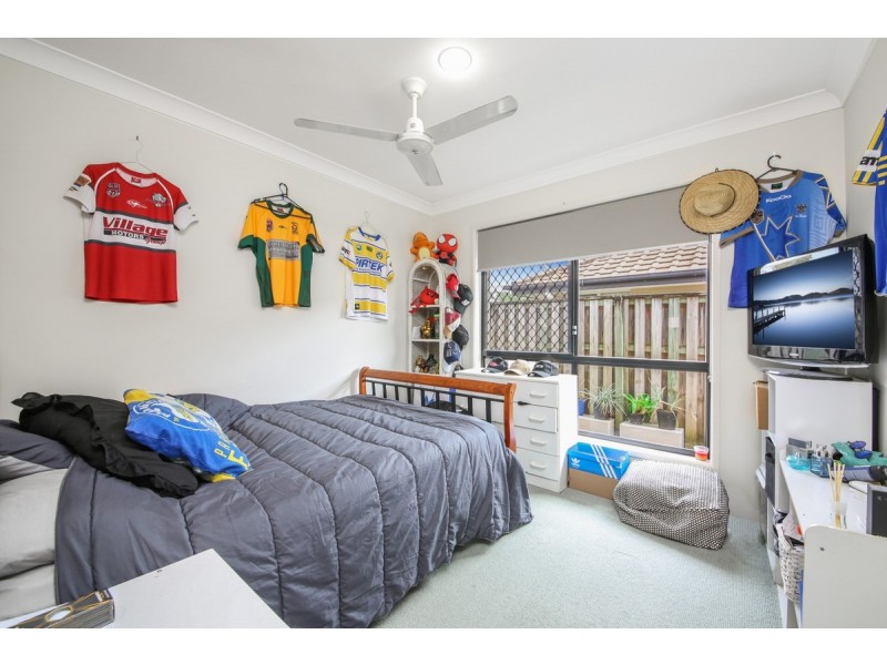 42 Seville Circuit, Burleigh Waters QLD 4220