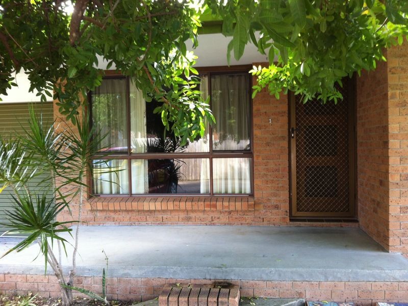 1/21 Wagtail Court, Burleigh Waters QLD 4220