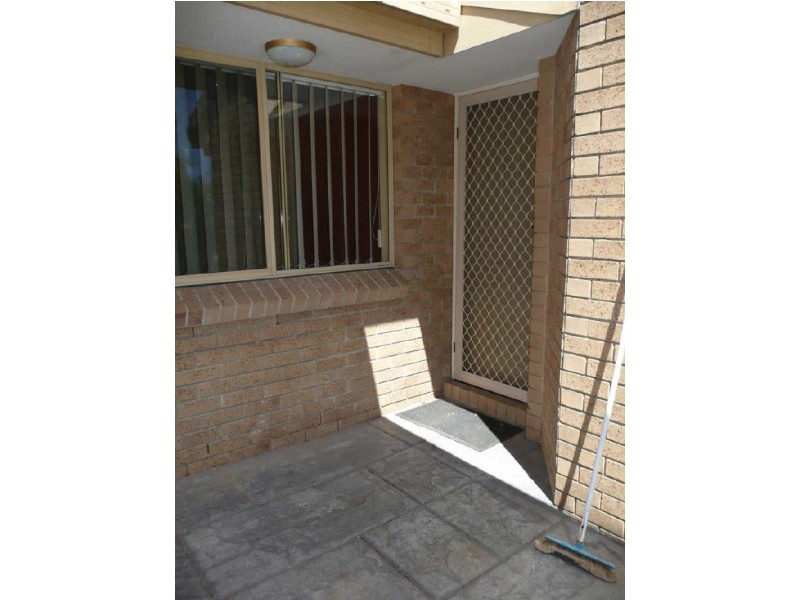 6 Triscay Place, Varsity Lakes QLD 4227