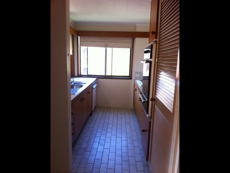 3/32 Ewart Street, Burleigh Heads QLD 4220