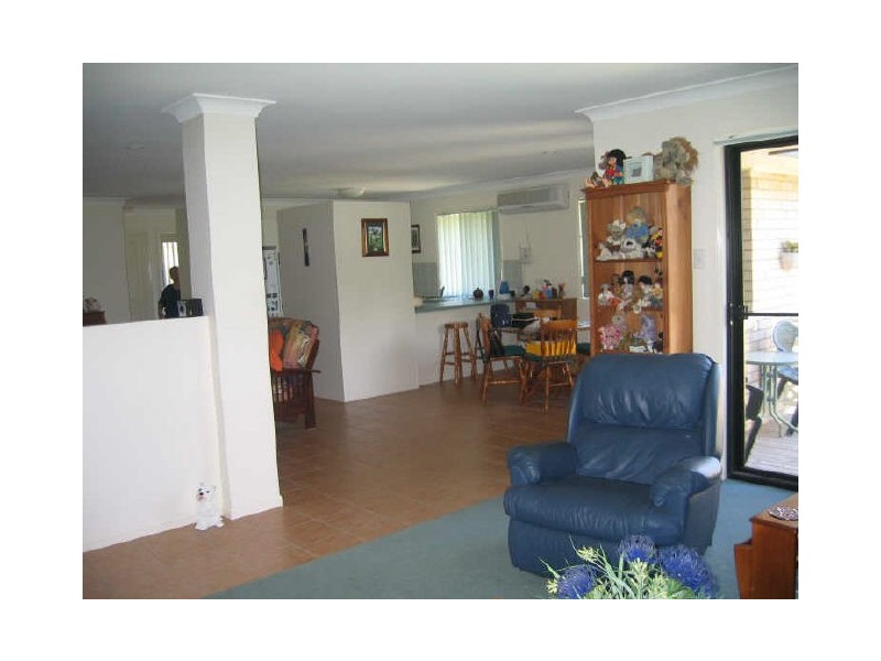 15 Cowell Drive, Reedy Creek QLD 4227