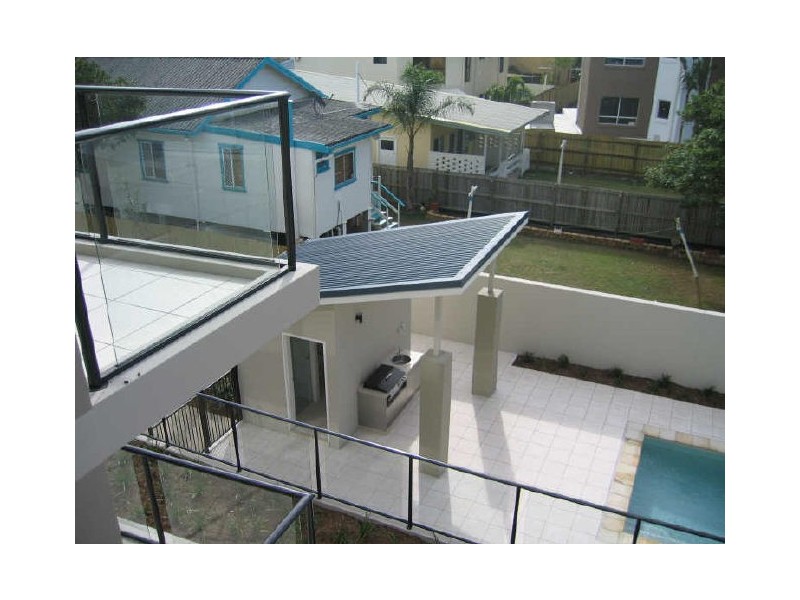 1/119 Sunshine Parade, Miami QLD 4220