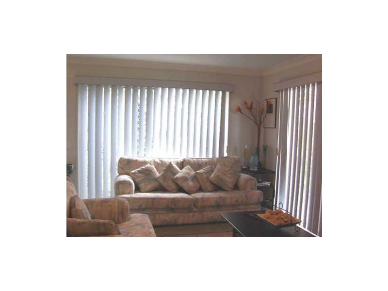 2/270 Christine Avenue, Burleigh Heads QLD 4220