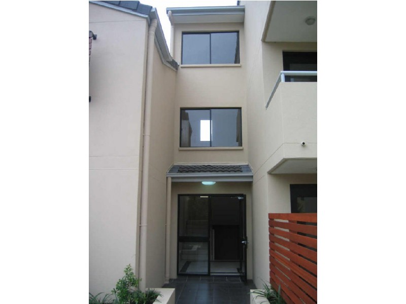 5/1996 Gold Coast Highway, Miami QLD 4220