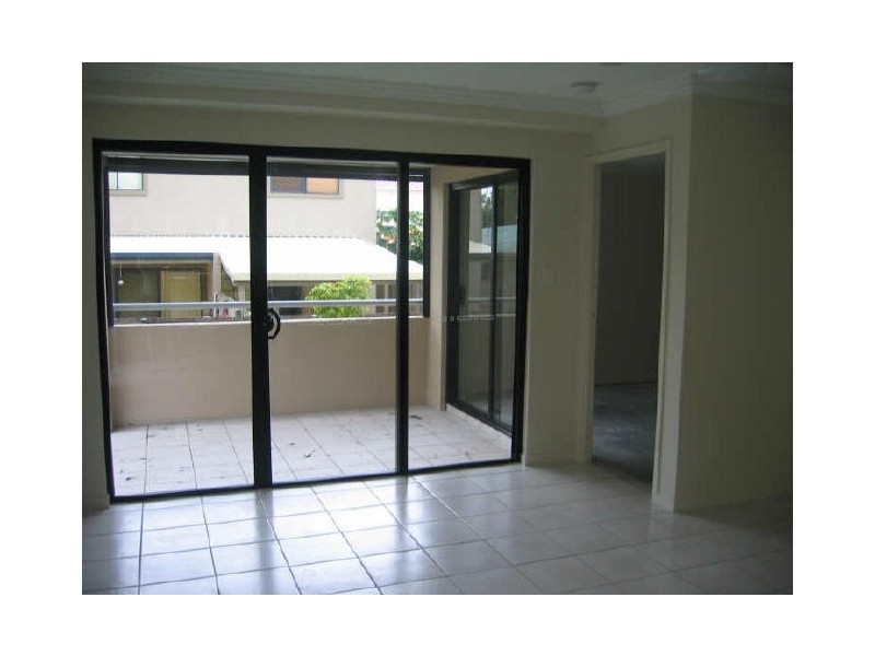 5/1996 Gold Coast Highway, Miami QLD 4220