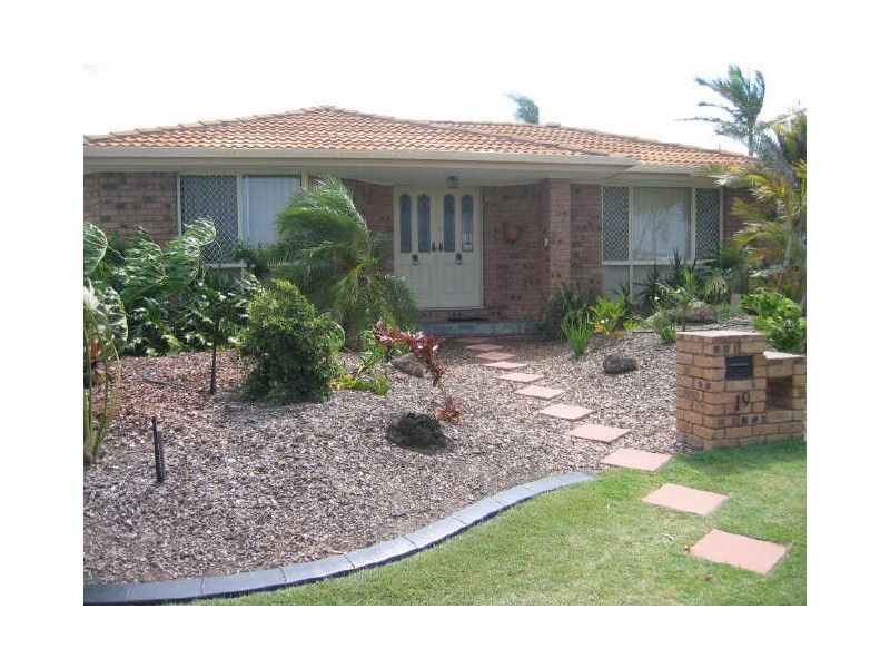 19 Galeen Drive, Burleigh Waters QLD 4220