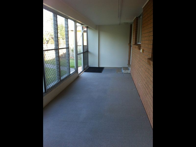 141 Acanthus Avenue, Burleigh Waters QLD 4220