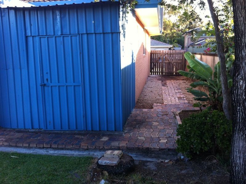 141 Acanthus Avenue, Burleigh Waters QLD 4220