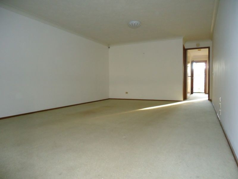 1/61 Treeview Dr, Burleigh Waters QLD 4220