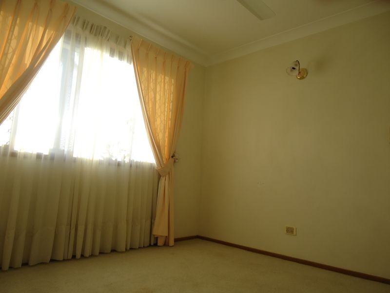 1/61 Treeview Dr, Burleigh Waters QLD 4220