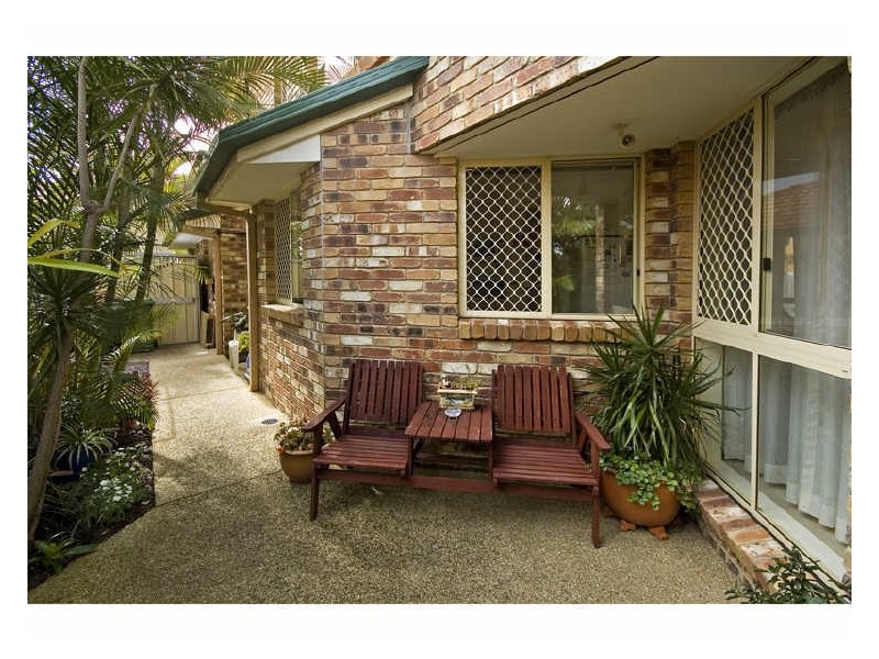 1/11 Ferny Fairway, Burleigh Heads QLD 4220