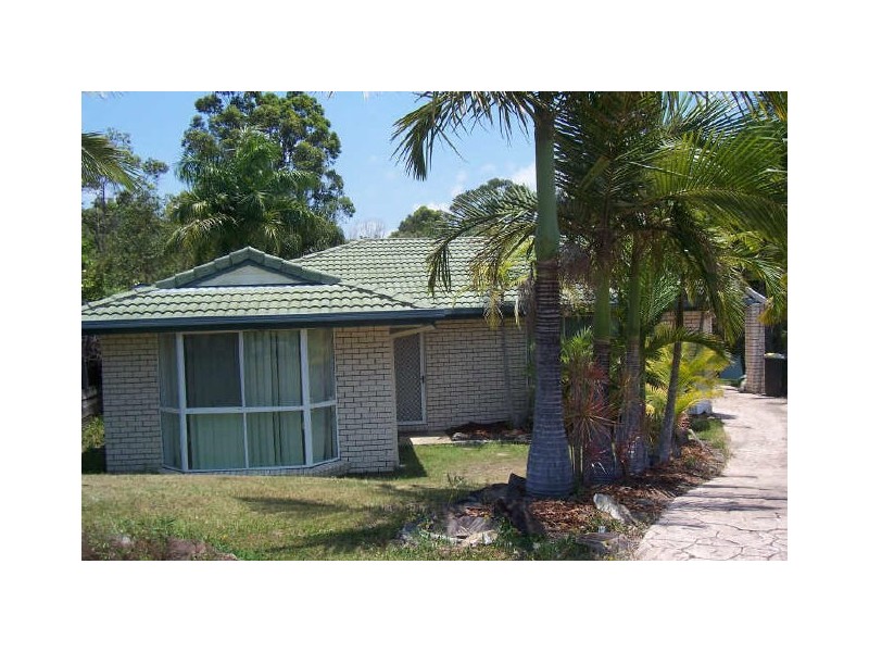 7 Stonehaven Place, Highland Park QLD 4211