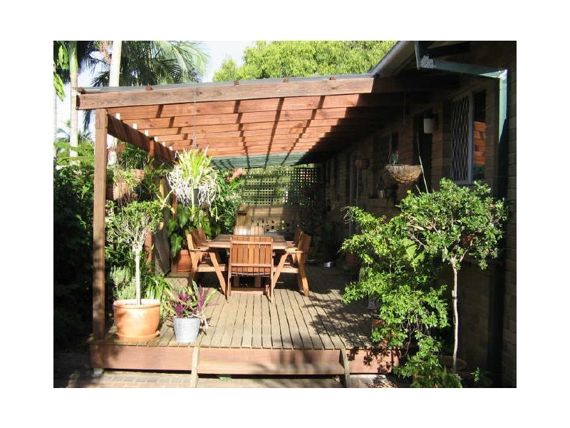 45 Banksia Broadway, Burleigh Waters QLD 4220