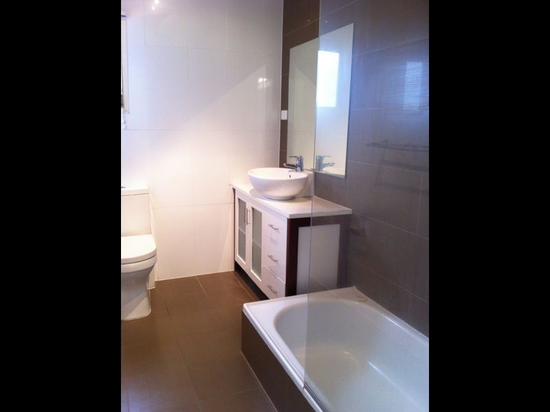 2/1424 Gold Coast Highway, Palm Beach QLD 4221