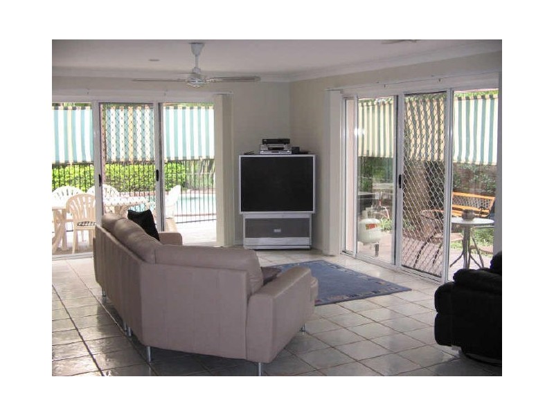 139 Dunlin Drive, Burleigh Waters QLD 4220