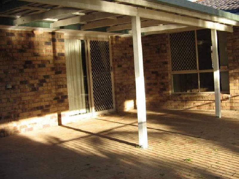 86 Cassowary Drive, Burleigh Waters QLD 4220