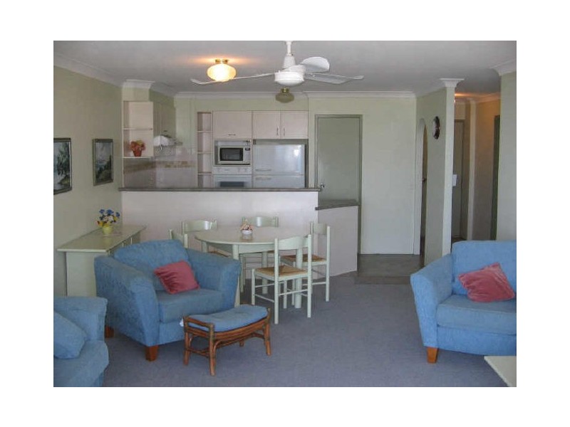 11/40 Marine Parade, Miami QLD 4220