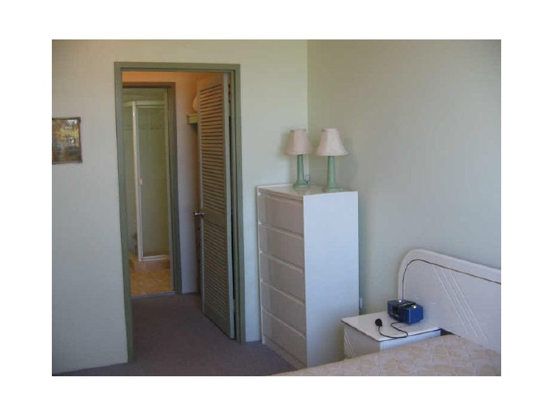 11/40 Marine Parade, Miami QLD 4220