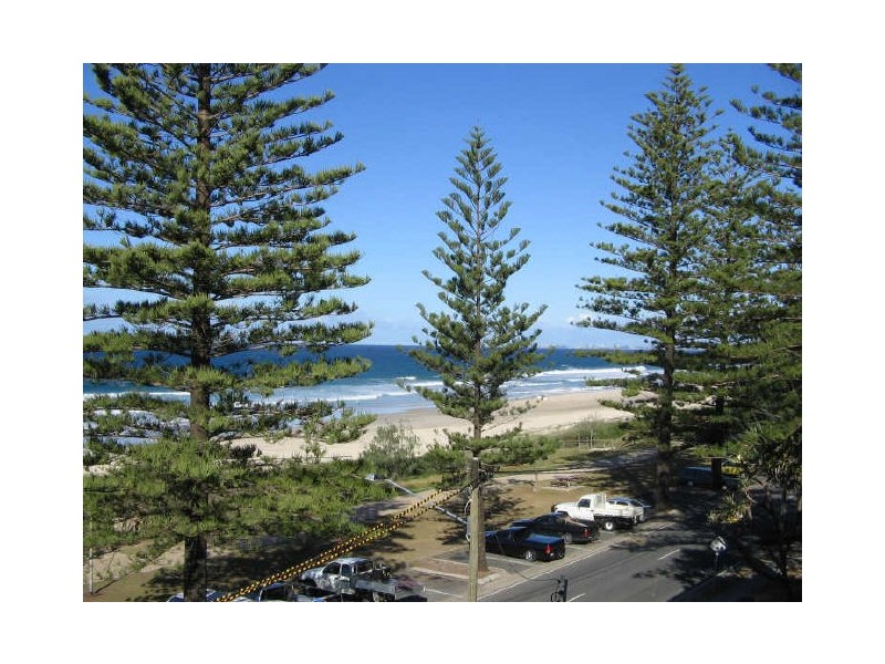 11/40 Marine Parade, Miami QLD 4220