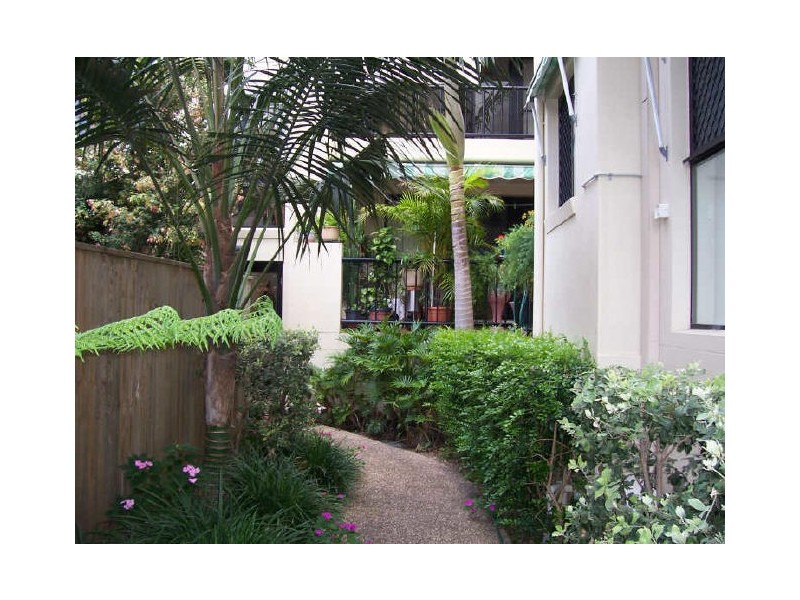 1/5 Ewart Street, Burleigh Heads QLD 4220