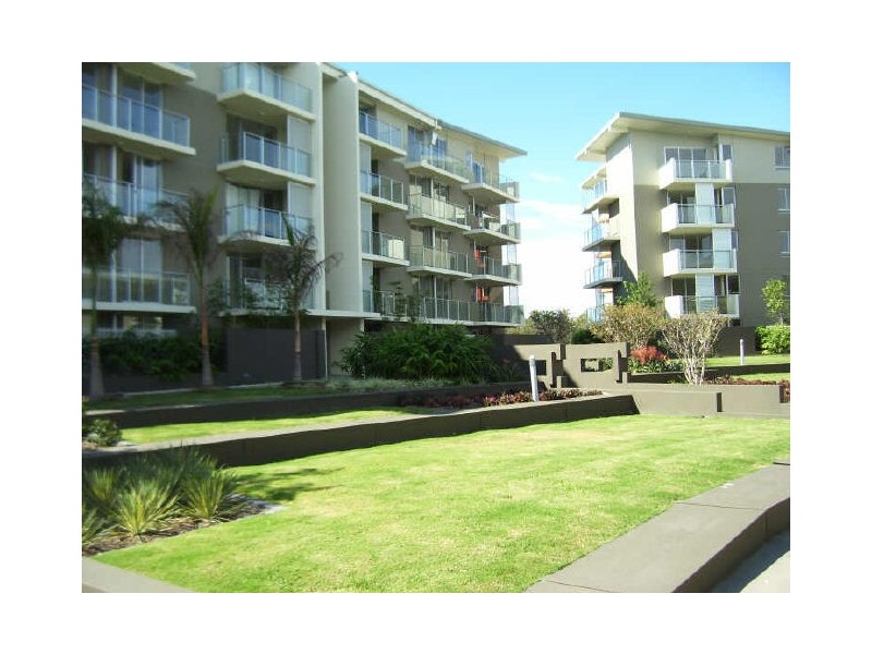 3604/14 Executive Drive, Burleigh Waters QLD 4220