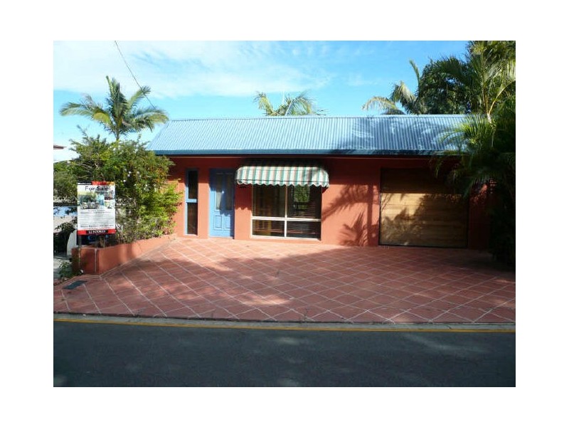36 Woodgee Street, Currumbin QLD 4223