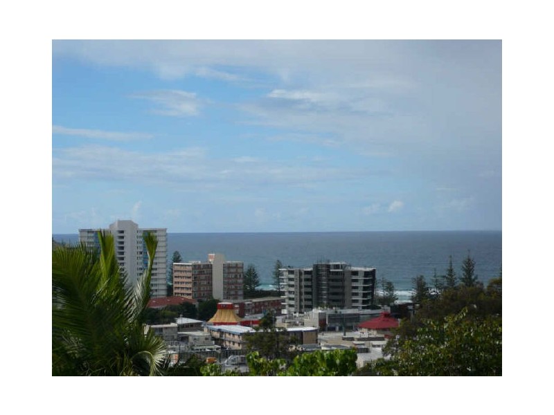 39 Hill Avenue, Burleigh Heads QLD 4220