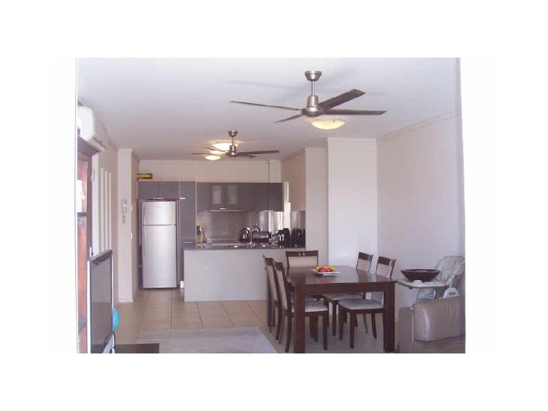 9/119 Sunshine Parade, Miami QLD 4220