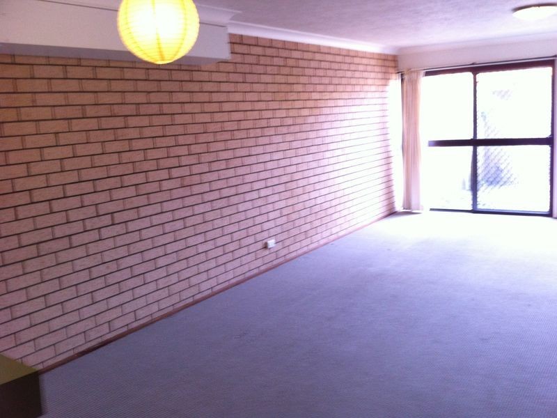 11/105 Christine Avenue, Burleigh Waters QLD 4220