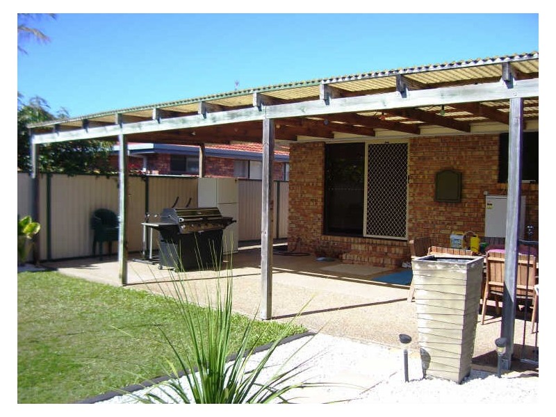 3 Auk Avenue, Burleigh Heads QLD 4220