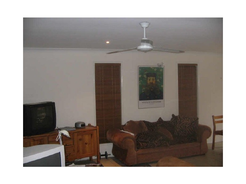 29 Montezuma Drive, Burleigh Waters QLD 4220