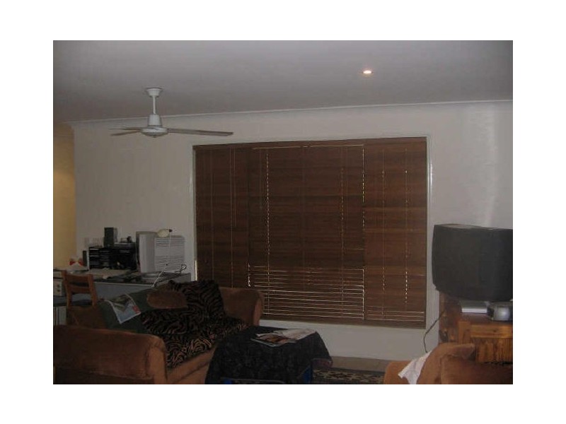 29 Montezuma Drive, Burleigh Waters QLD 4220