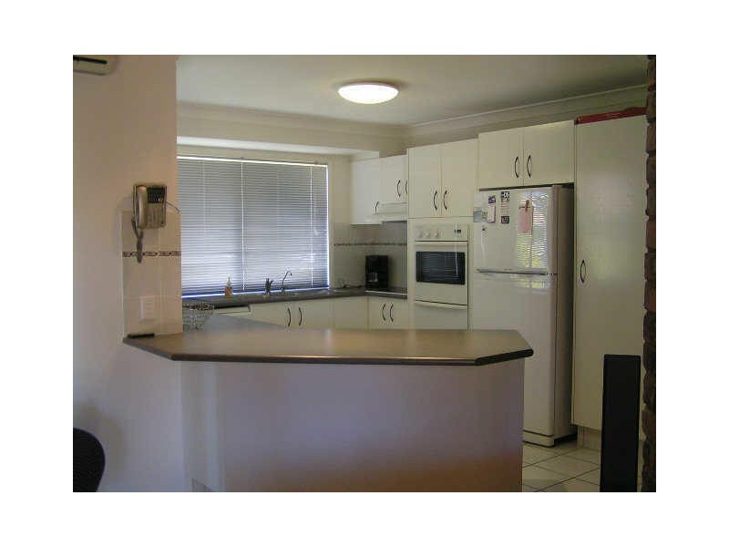 7 Silkyoak Court, Burleigh Waters QLD 4220