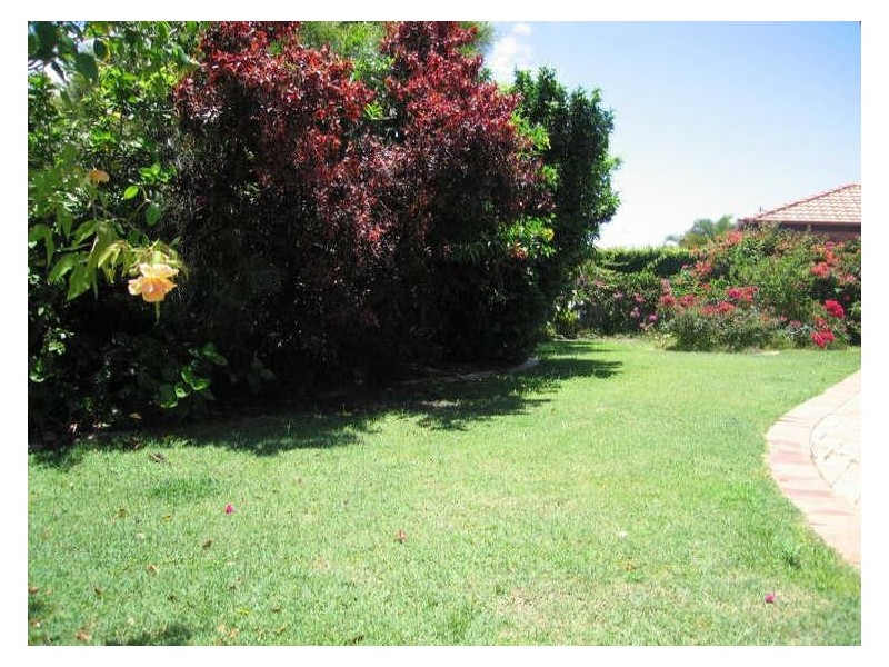 69 Dipper Drive, Burleigh Waters QLD 4220