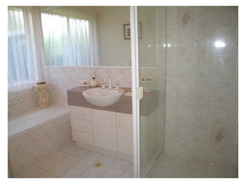 69 Dipper Drive, Burleigh Waters QLD 4220